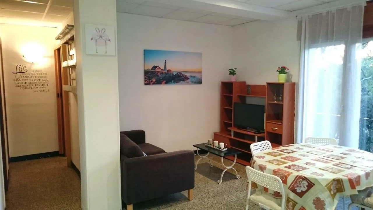 Apartamentos Juan Jose Lloret de Mar Apartment